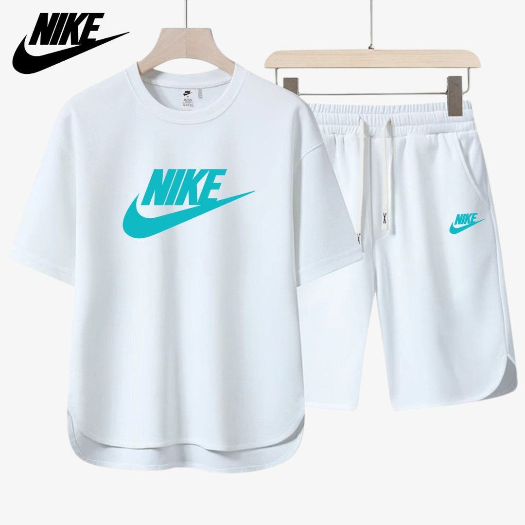 NIKE – Uformelt T-skjorte- og shortsett 2025